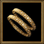 Load image into Gallery viewer, MEERA WHITE BANGLES
